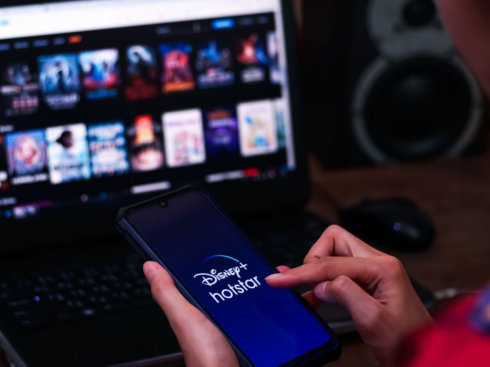 Disney+Hotstar Apes Netflix, To Float Policy On Password Sharing