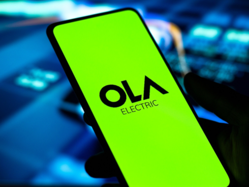 Ola Electric Fast Tracks IPO Plans, To File DRHP By October-End